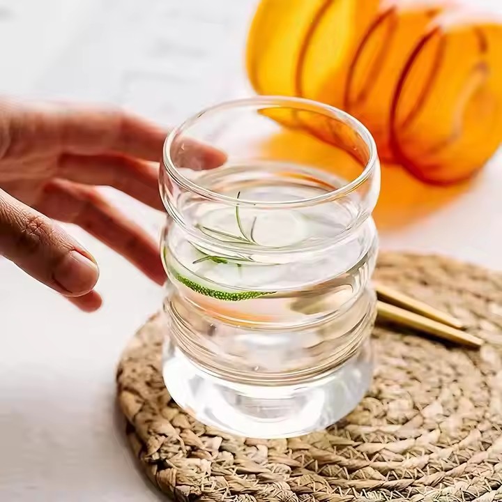 Guide to Cleaning and Maintaining Glass Cups and Mugs