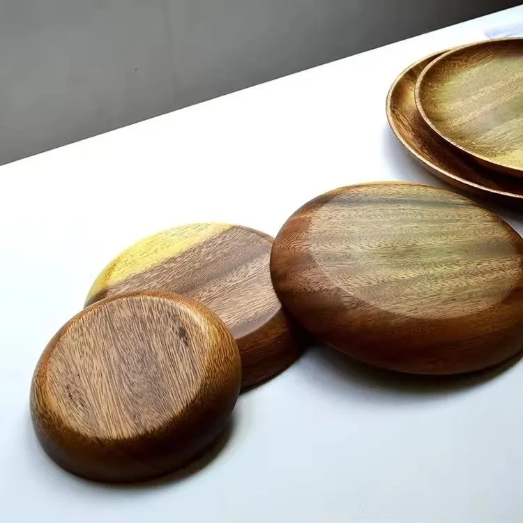 Different size wood food serving dinner plate