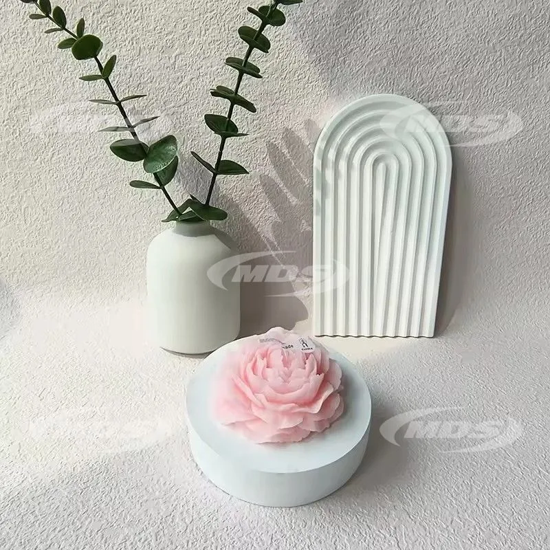 Wholesale decorative flower aromatherapy peony shaped flower scented candle for wedding home decor