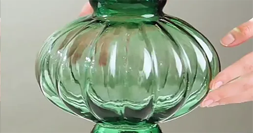 chinese glass vase