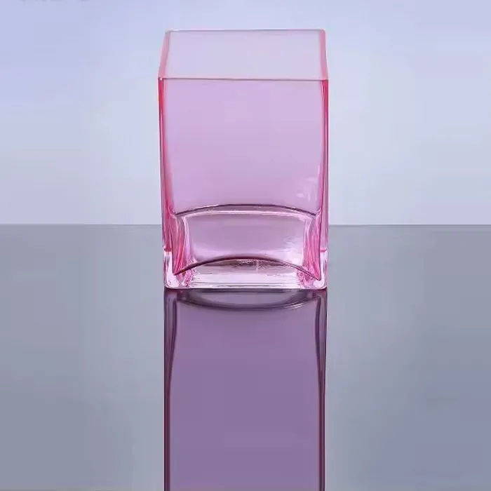 Block cheap different sizes square pink glass vase