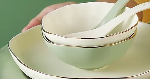 dinnerware set