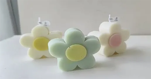 flower scented candle