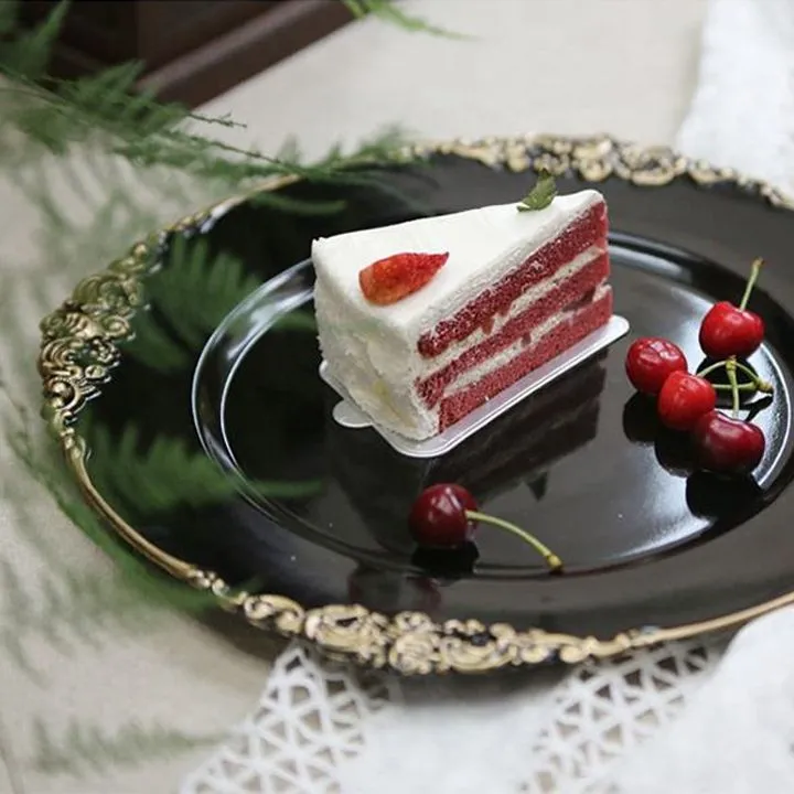 High End Round Shiny Dish Plates Wedding Decoration 33cm Plastic Luxury Black Charger Plates