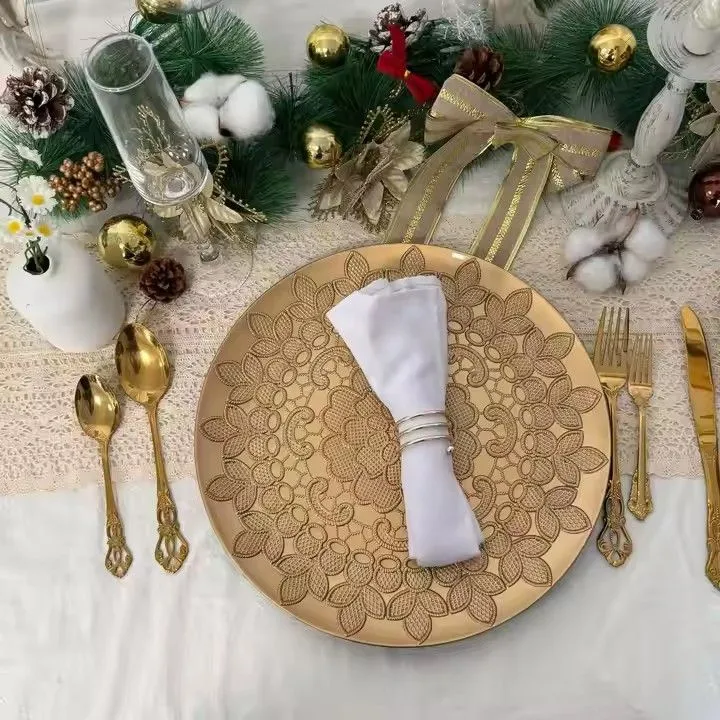 Wholesale European Style Wedding Event Party Dining Room Gold 13 Inch Plastic Plate Flower Charger Plate