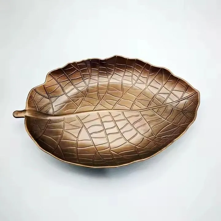 European-Style Retro Fruit Plate Dish High-Value Plastic Leaf- Shaped Tray for Party Direct Supply