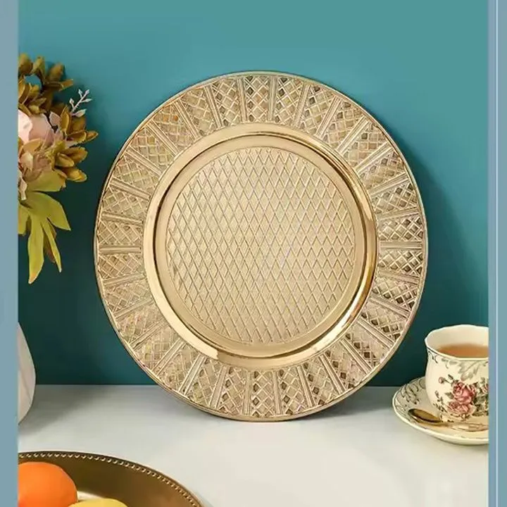 High Quality Gold Plastic Chargers for Weddings and Restaurants-Hotel Dinner Under Plates
