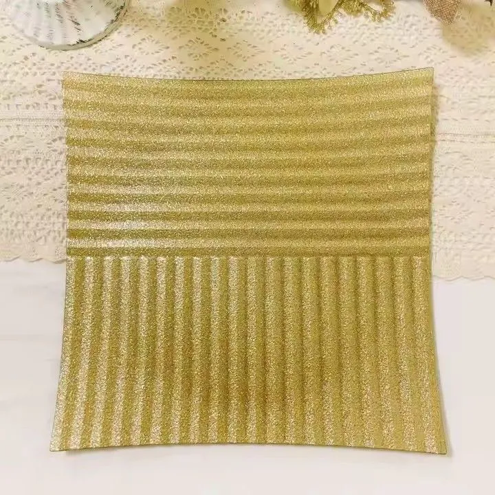 New Style Simple Gold Square Stripe Shape Plastic Plate Wedding Event Party Dining Room Charger Plate