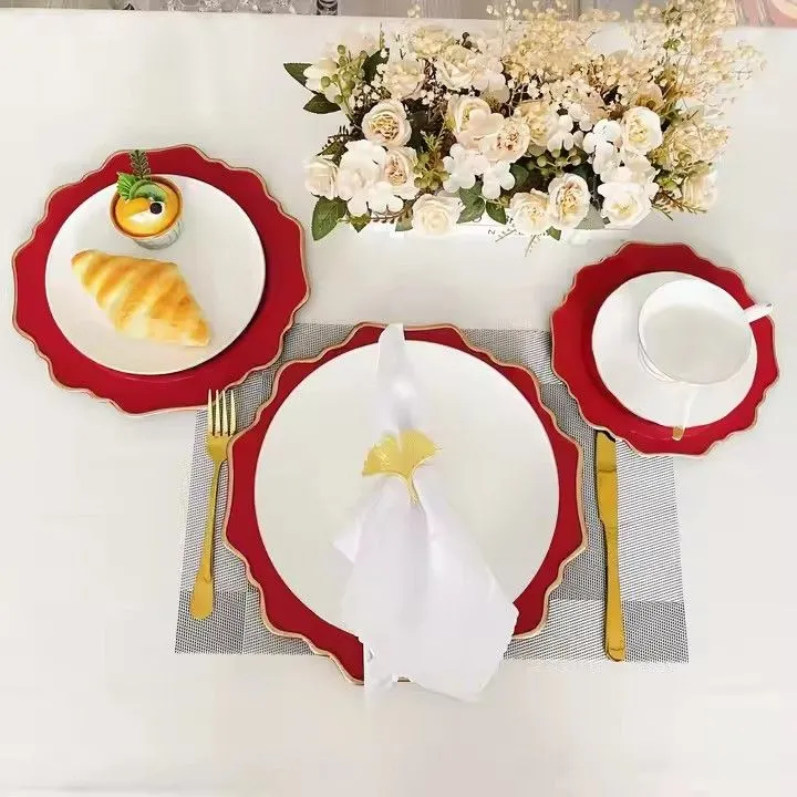 Factory New Style 13 Inch Red Plastic Plate Party Dining Room Irregular Flower Shape Charger Plate