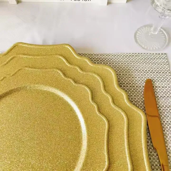 Factory New Style 13 Inch Plastic Plate Party Dining Room Black Irregular Flower Shape Charger Plate