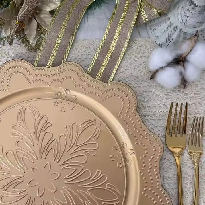 Luxury Custom Wholesale Plastic 13 Inch Plastic Silver Gold Charger Plates for Dining Wedding Dinner Plates
