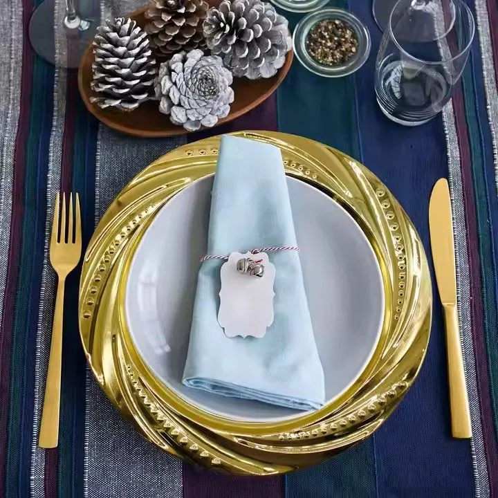 Elegant Round Plastic Antique Wide Silver Rim Wedding Dinner Charger Plates