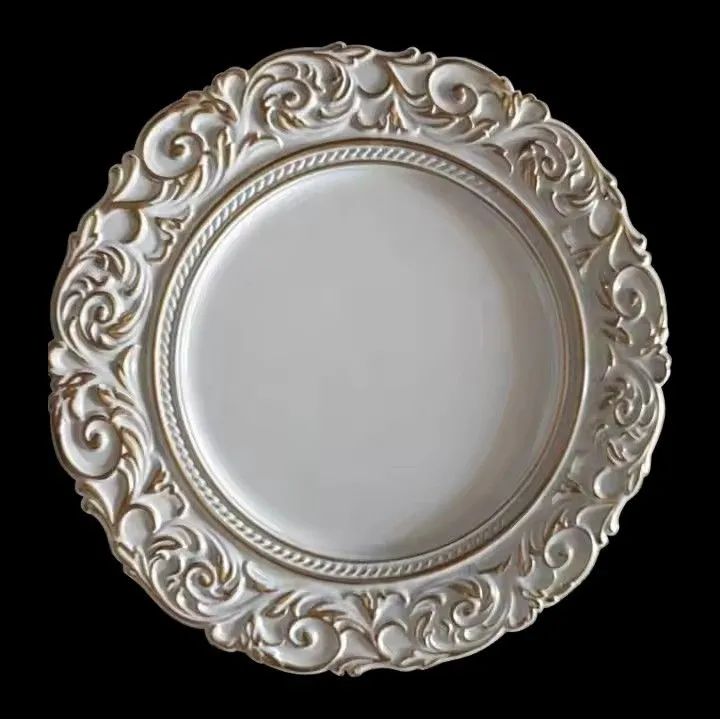 Wedding Decorative Hot Antique Round Plastic Plate White Embossed Retro Charger Plate