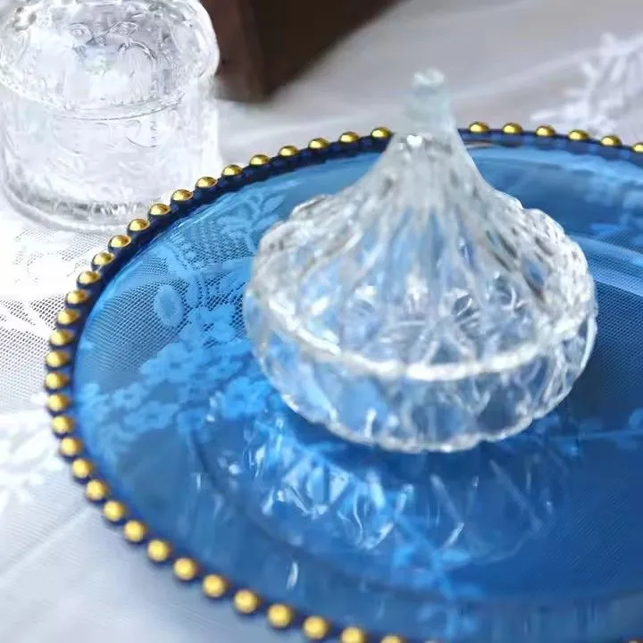 Wholesale Blue Plastic Plate Beaded Plate With Gold or Silver Beads Plastic Charger Plates