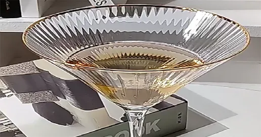 vertical striped crystal glass