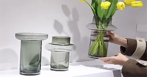 wide mouth glass vase