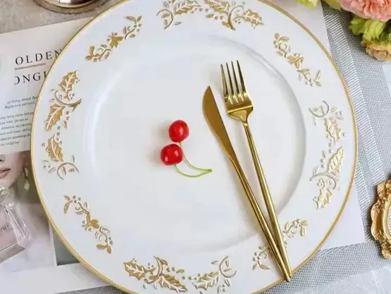 Are Glass Plates Safe and Durable for Daily Use?