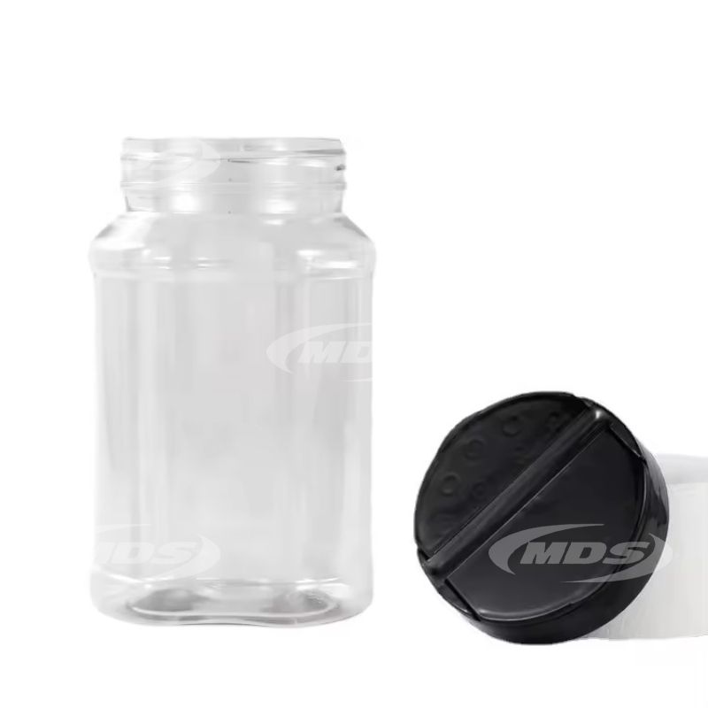 BPA Free Wholesale Plastic Seasoning Jars for Spices Custom Packaging Plastic Spice Bottles With Black Cap