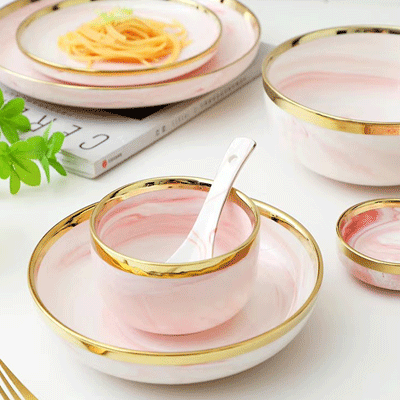 Custom juegos de vajilla marble pink glaze tableware charger plates luxury ceramic dinnerware sets with golden edge