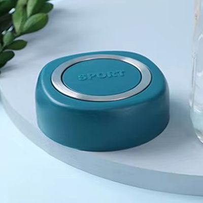 Lightweight drinking water bottle eco friendly leakproof plastic sports waterbottle for climbing hiking