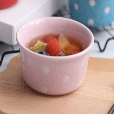 Custom ceramic bakeware souffle dish polka dots ceramic ramekin baked souffle bowl
