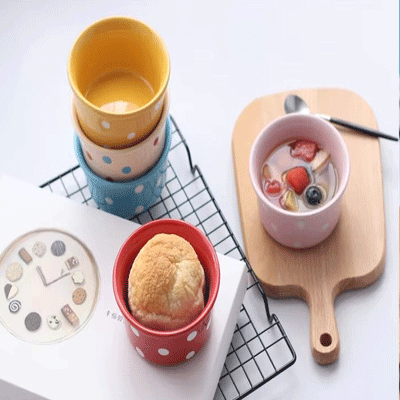 Custom ceramic bakeware souffle dish polka dots ceramic ramekin baked souffle bowl