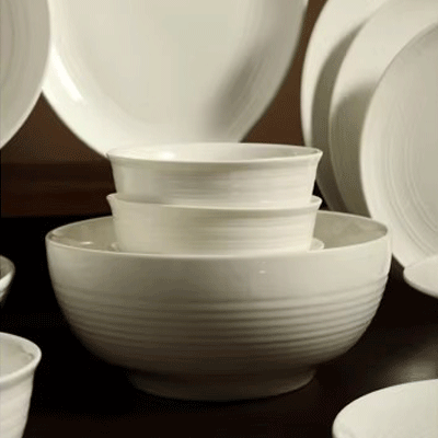 Custom logo printed porcelain dinner plates set 46 pieces porcelain tableware wholesale white
