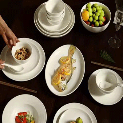 Custom logo printed porcelain dinner plates set 46 pieces porcelain tableware wholesale white